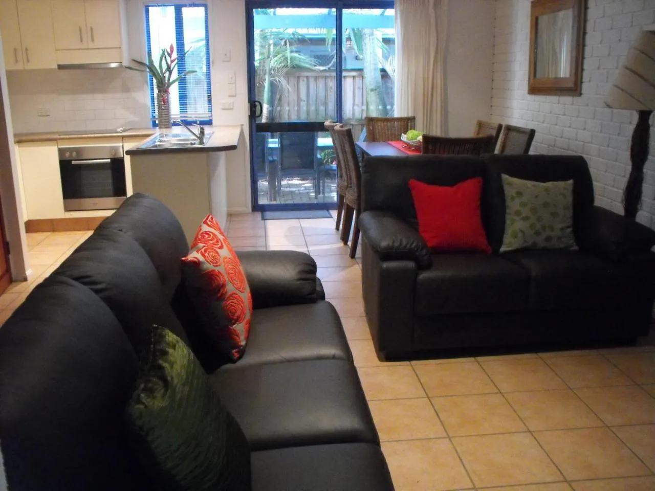 Vila Byron Bay Accom Unit 3 41 Childe Street - Belongil Beach Apartment